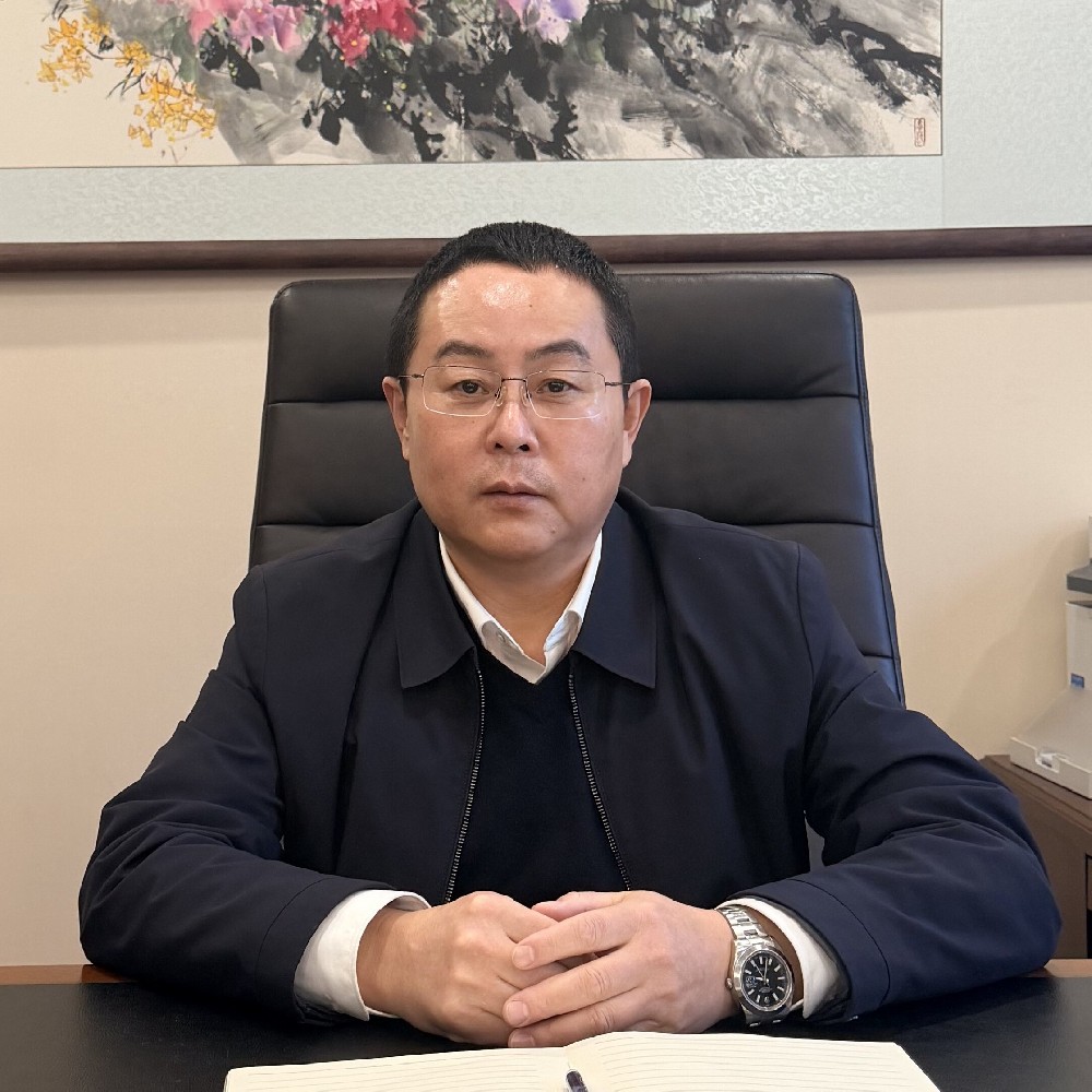 高级专家 赵   林