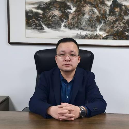 高级专家 范金华